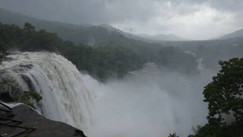 Slow-motion video of Athirappilly Waterfalls, Kerala