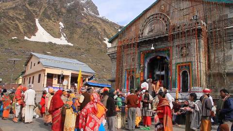 Pilgrims visiting the Kedarnath Temple at Uttarakhand