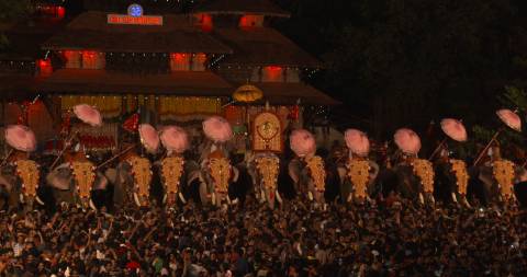 Thrissur Pooram Kudamattam Ritual, Vadakkumnathan Temple